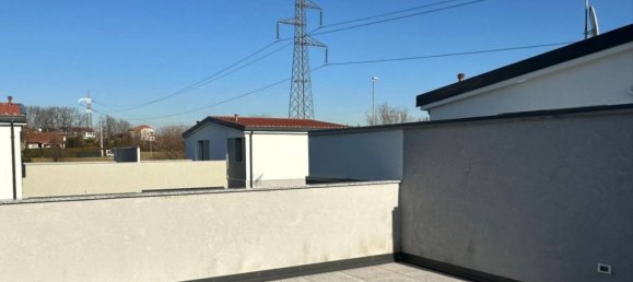 Villa de 4 divisões em Giussano, Italy N.º 33310 8