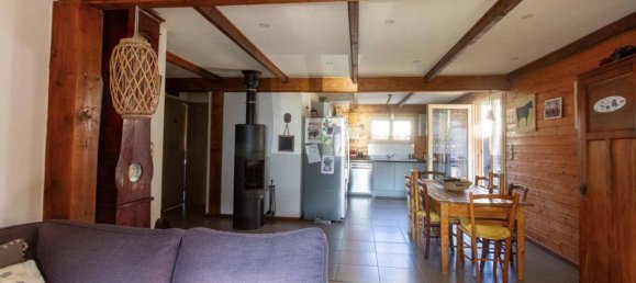 2 Schlafzimmer Haus in Saint-Julien-en-Saint-Alban, France, Nr. 200309 3