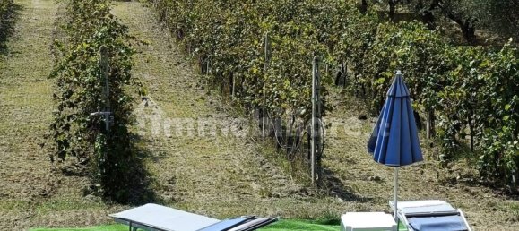 3 Schlafzimmer Villa in Jesi, Italy, Nr. 371045 4