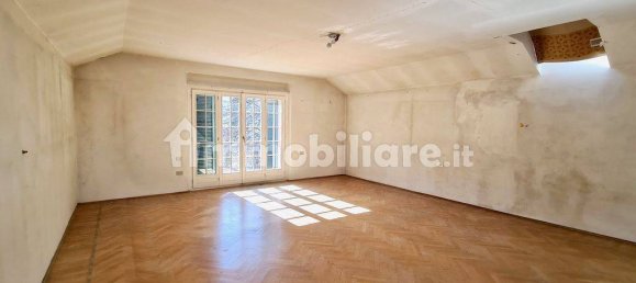 7 bedrooms Villa in Colico, Italy No. 55922 2