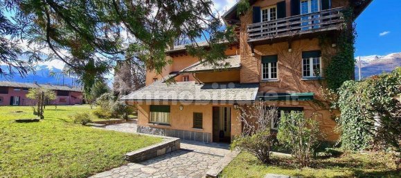 7 bedrooms Villa in Colico, Italy No. 55922 8