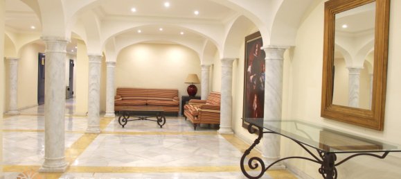 4 bedrooms Apartment in Marbella, Spain No. 5390 15