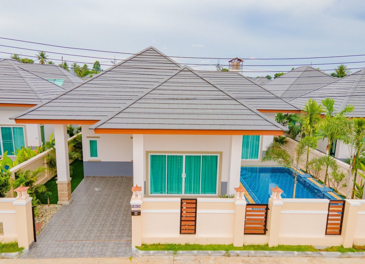 Café / restaurante T3 em Bang Lamung, Thailand N.º 1993