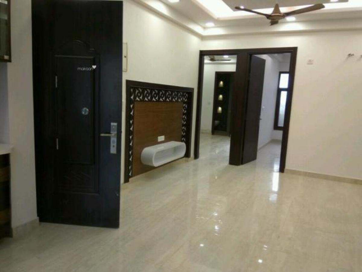2 bedrooms House in Ghaziabad, India No. 61394