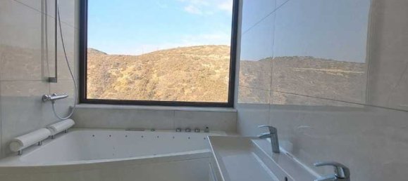 8 bedrooms Commercial property in Agios Tychonas, Cyprus No. 19900 2