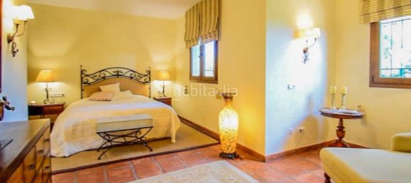 8 bedrooms House in Coin, Spain No. 78200 25