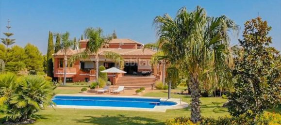 8 bedrooms House in Coin, Spain No. 78200 7