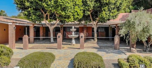 8 bedrooms House in Coin, Spain No. 78200 32