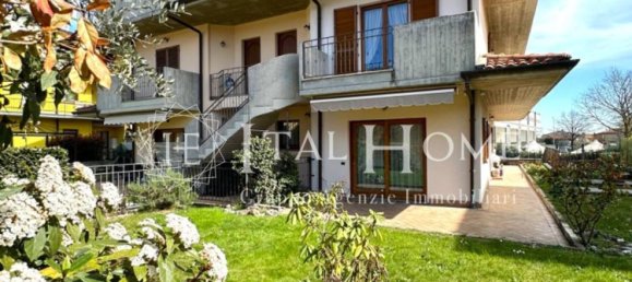 12 rooms Villa in Bergamo, Italy No. 2173 3