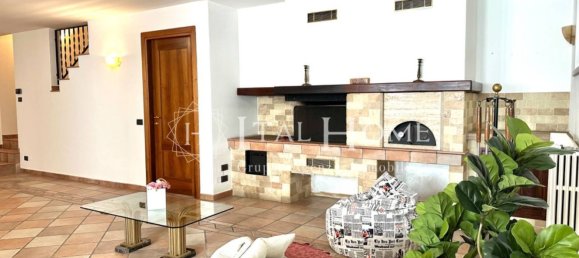 12 rooms Villa in Bergamo, Italy No. 2173 22