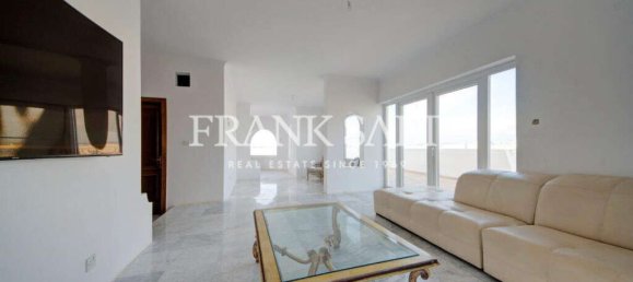 Пентхаус с 2 спальнями в Слима, Мальта № 1283 27