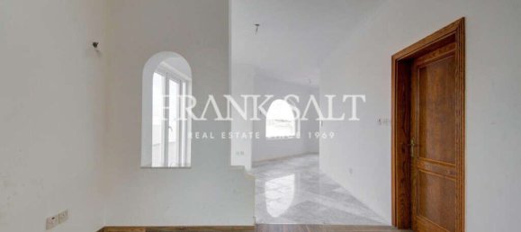 Пентхаус с 2 спальнями в Слима, Мальта № 1283 35