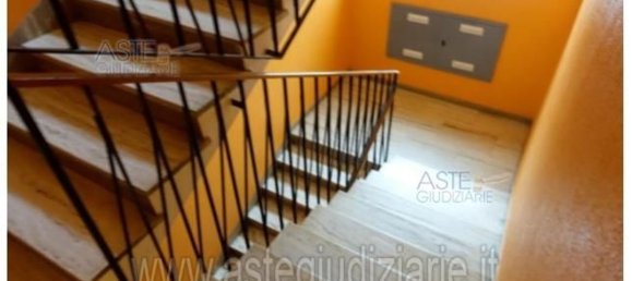 5 rooms Apartment in Gorizia, Italy No. 1899 12
