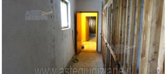 5 rooms Apartment in Gorizia, Italy No. 1899 6