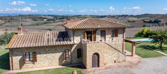 4 Schlafzimmer Haus in Castiglione del Lago, Italy, Nr. 126192 3