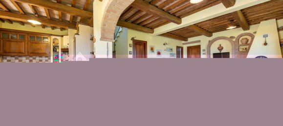 4 Schlafzimmer Haus in Castiglione del Lago, Italy, Nr. 126192 9