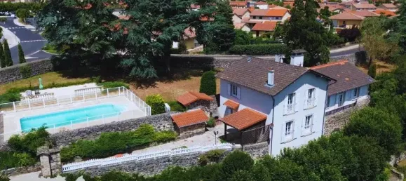 4 bedrooms Castles in Chadrac, France No. 208195 3
