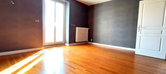 4 bedrooms Castles in Chadrac, France No. 208195 9