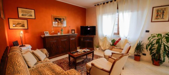 5 rooms Apartment in Turin, Italy No. 154251 6