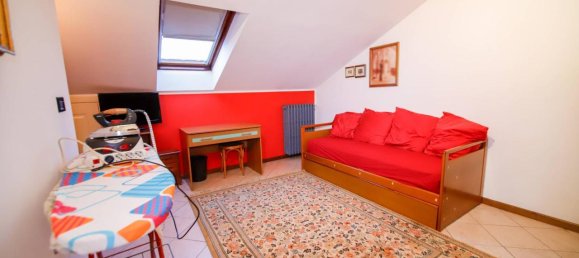 5 rooms Apartment in Turin, Italy No. 154251 25