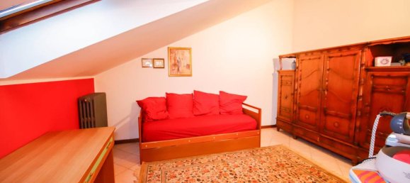 5 rooms Apartment in Turin, Italy No. 154251 28
