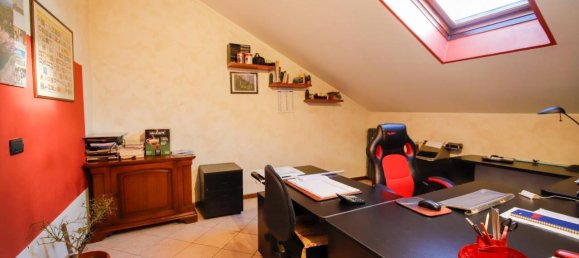 5 rooms Apartment in Turin, Italy No. 154251 21