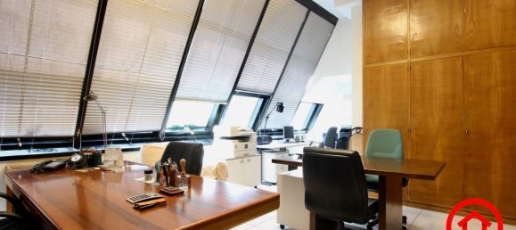 1 room Office in Cesena, Italy No. 87987 3