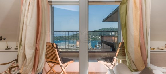 4 rooms Penthouse in Portovenere, Italy No. 116050 21