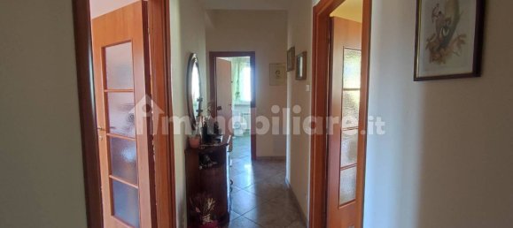 Apartamento de 2 dormitorios en L'Aquila, Italy No. 41843 22