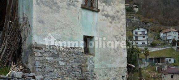 4 bedrooms House in Masera, Italy No. 178591 5