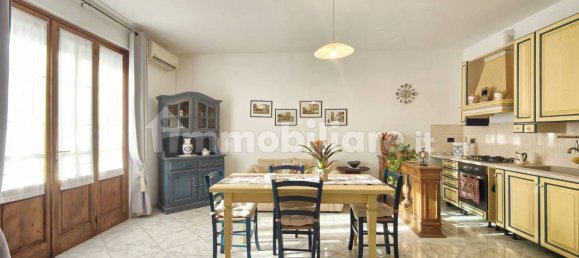 3 غرف نوم فيلا في Lastra a Signa, Italy رقم 111604 14