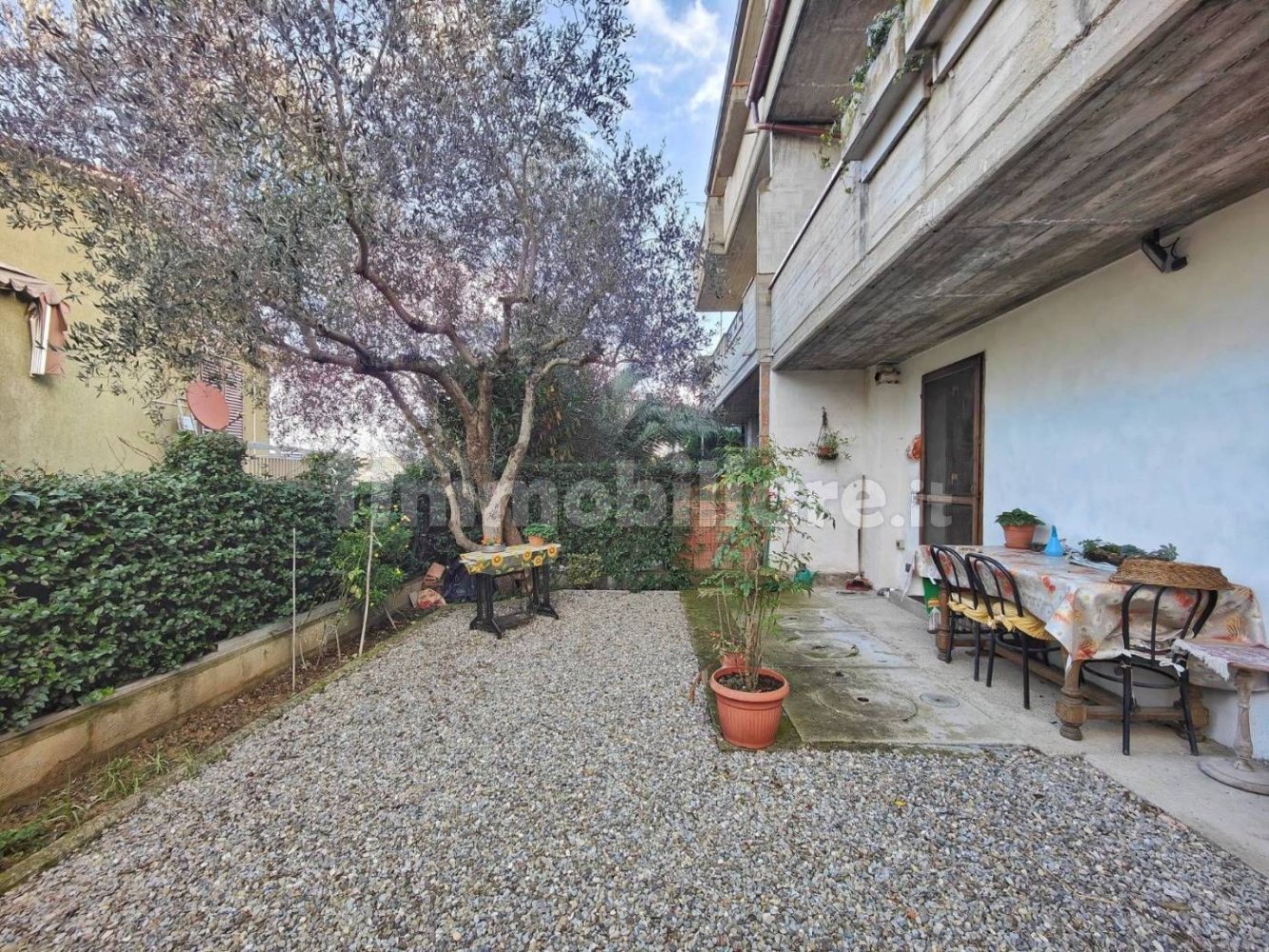 3 غرف نوم فيلا في Lastra a Signa, Italy رقم 111604