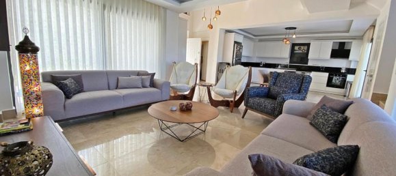 Villa 4+1 à Oludeniz, Turkey No. 9172 11