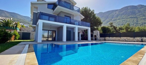 Villa 4+1 à Oludeniz, Turkey No. 9172 6