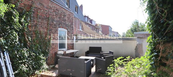  Building in Steinburg, Germany No. 296187 6