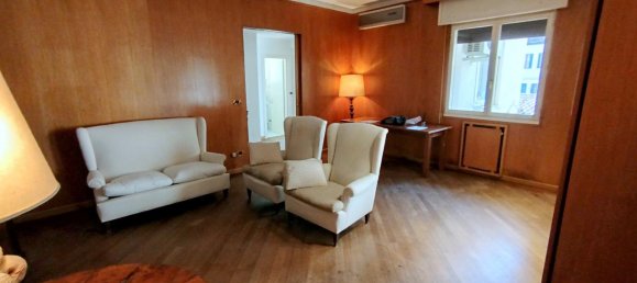 Apartamento de 3 habitaciónes en Padua, Italy No. 31812 18