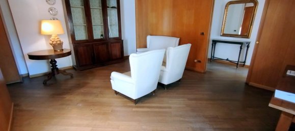 Apartamento de 3 habitaciónes en Padua, Italy No. 31812 5