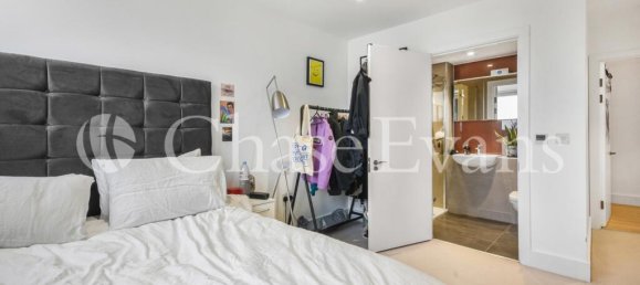 3 bedrooms Apartment in Dalston, United Kingdom No. 4284 5