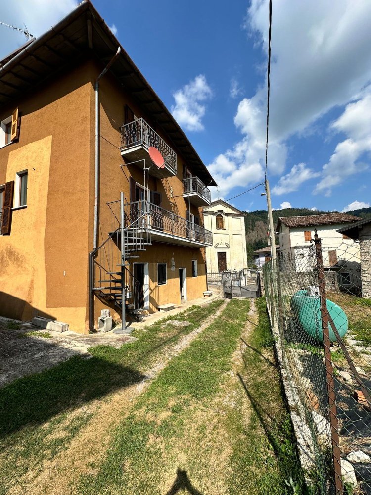 5غرفة منزل ذو طابقين في Collio, Italy رقم 122336