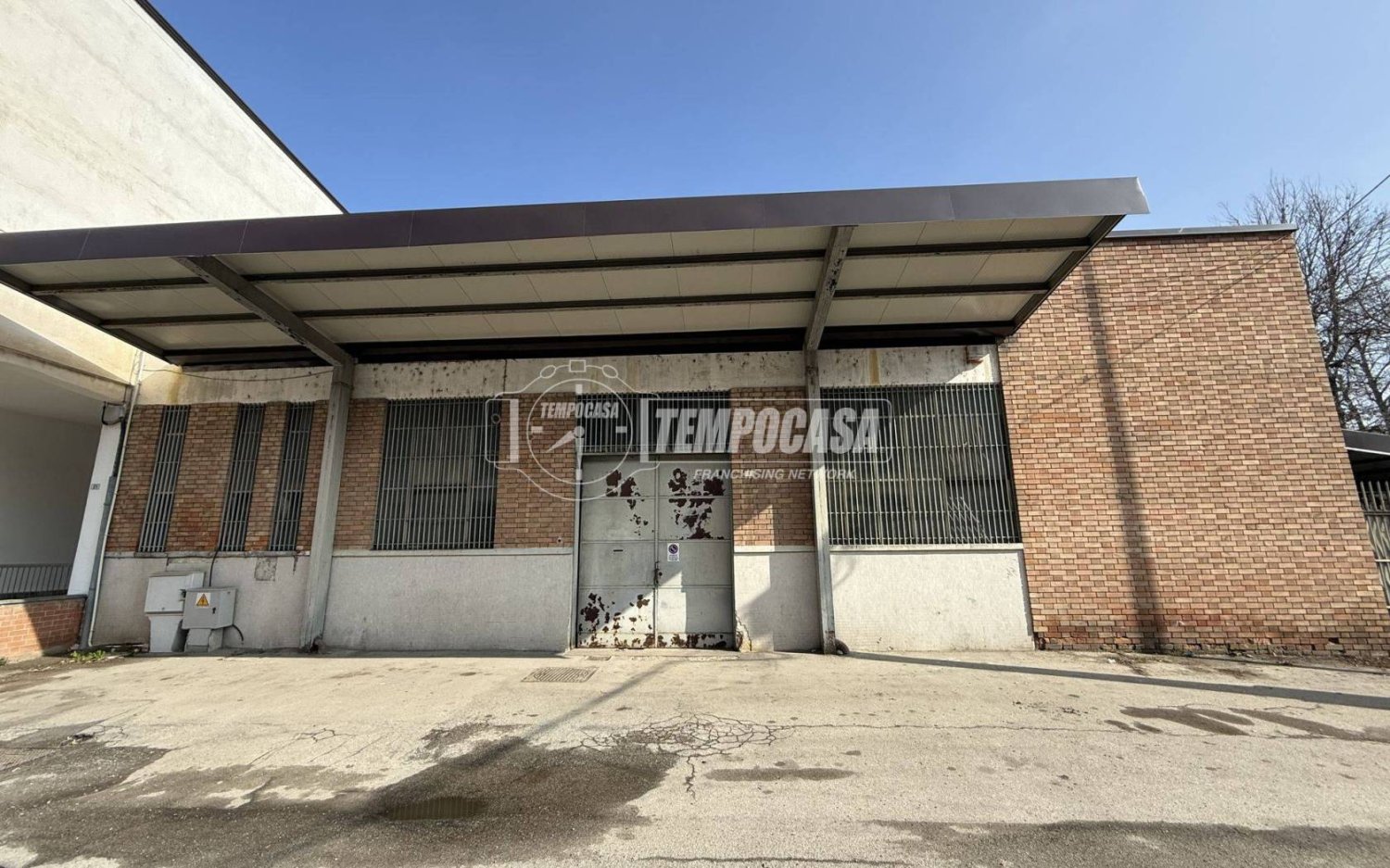 3-Zimmer Lagerhaus in Monale, Italy, Nr. 9463