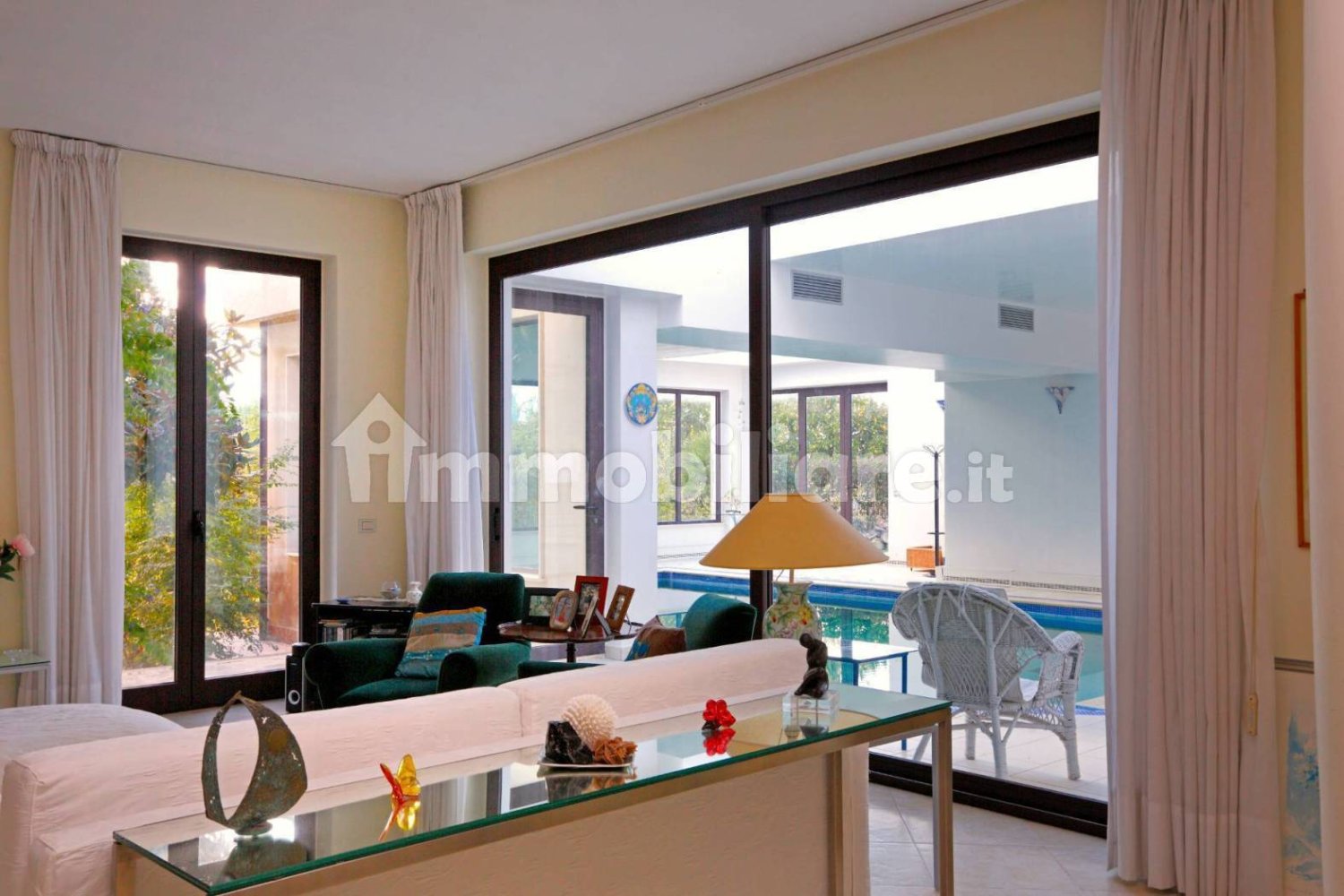 4 غرف نوم فيلا في Siderno, Italy رقم 63521