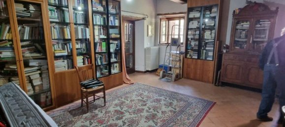 Casa de 7 habitaciónes en Monterchi, Italy No. 301779 8