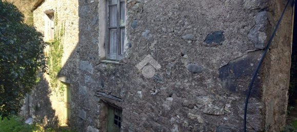 Дом с 5 комнатами в Не, Италия № 155413 4