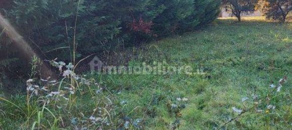1240m² Land in Rosciano, Italy No. 87268 3