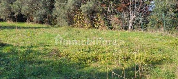 1240m² Land in Rosciano, Italy No. 87268 2