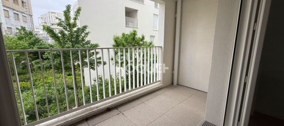 2 bedrooms Apartment in Romainville, France No. 354744 2