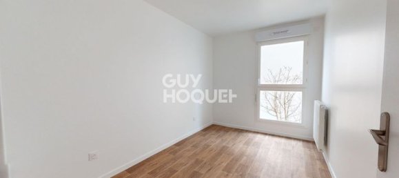 2 bedrooms Apartment in Romainville, France No. 354744 4