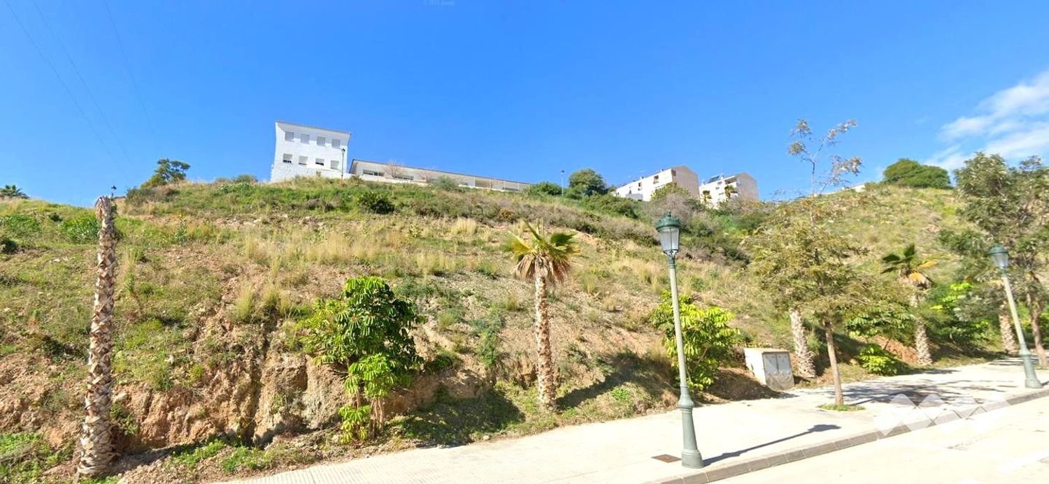 Земельный участок в Нерха, Испания № 155796