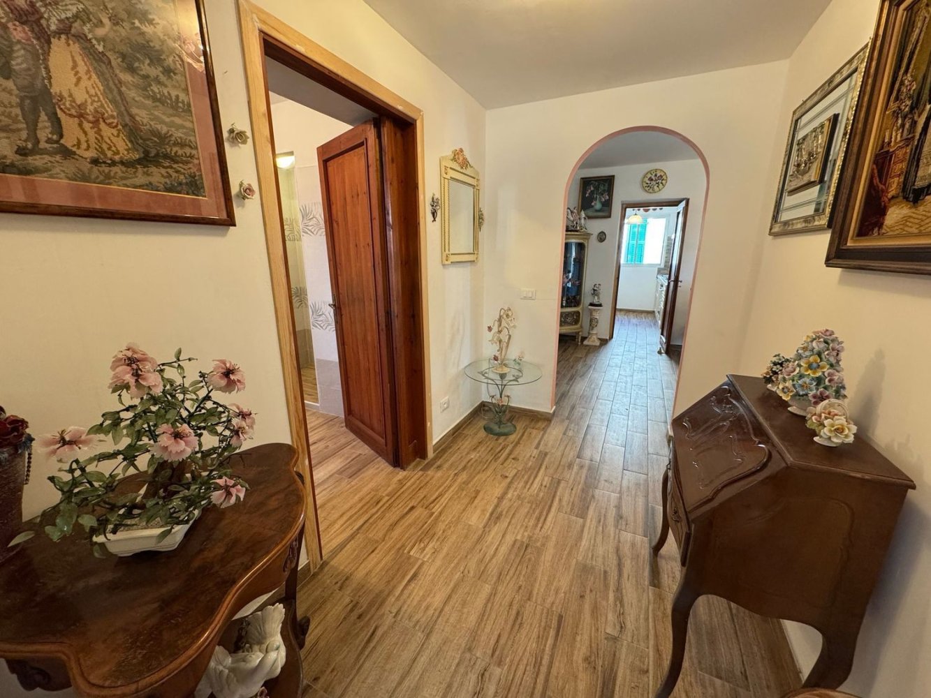 5 rooms Apartment in Sanremo, Italy No. 74317