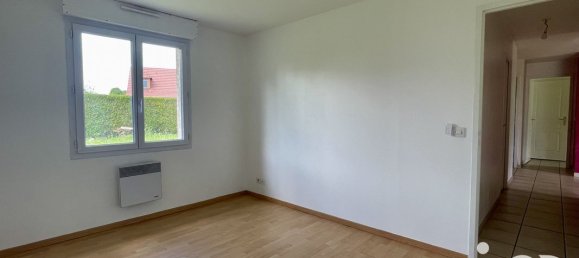 Casa T3 em Sains-en-Amienois, France N.º 80840 9